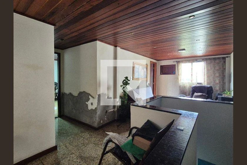3-bedroom apartment with a home office — photo 45