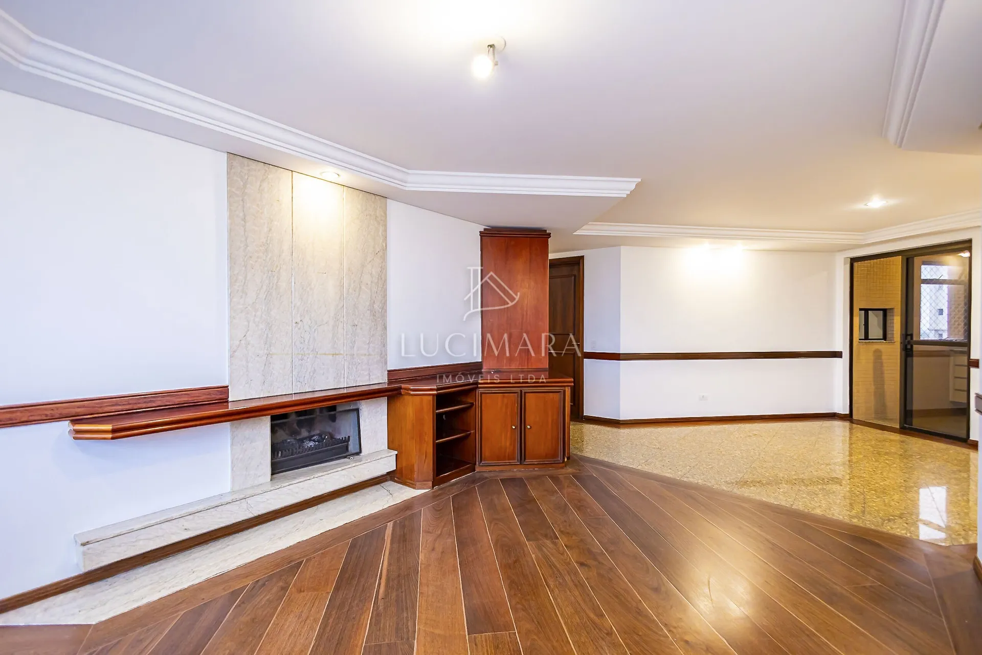 Незамеблированная квартира с 4 спальнями 427 м² — photo 34
