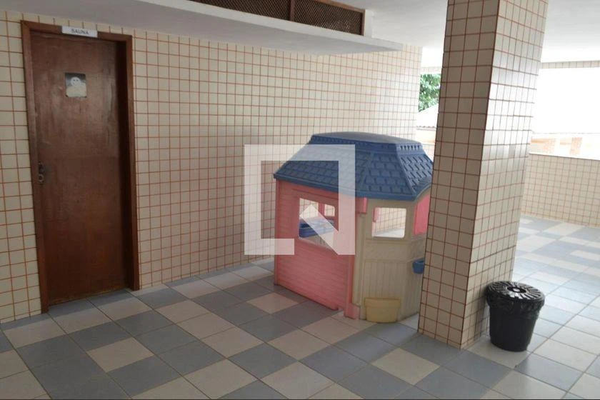 Apartment with 3 bedrooms, balcony and 130 m² — photo 48