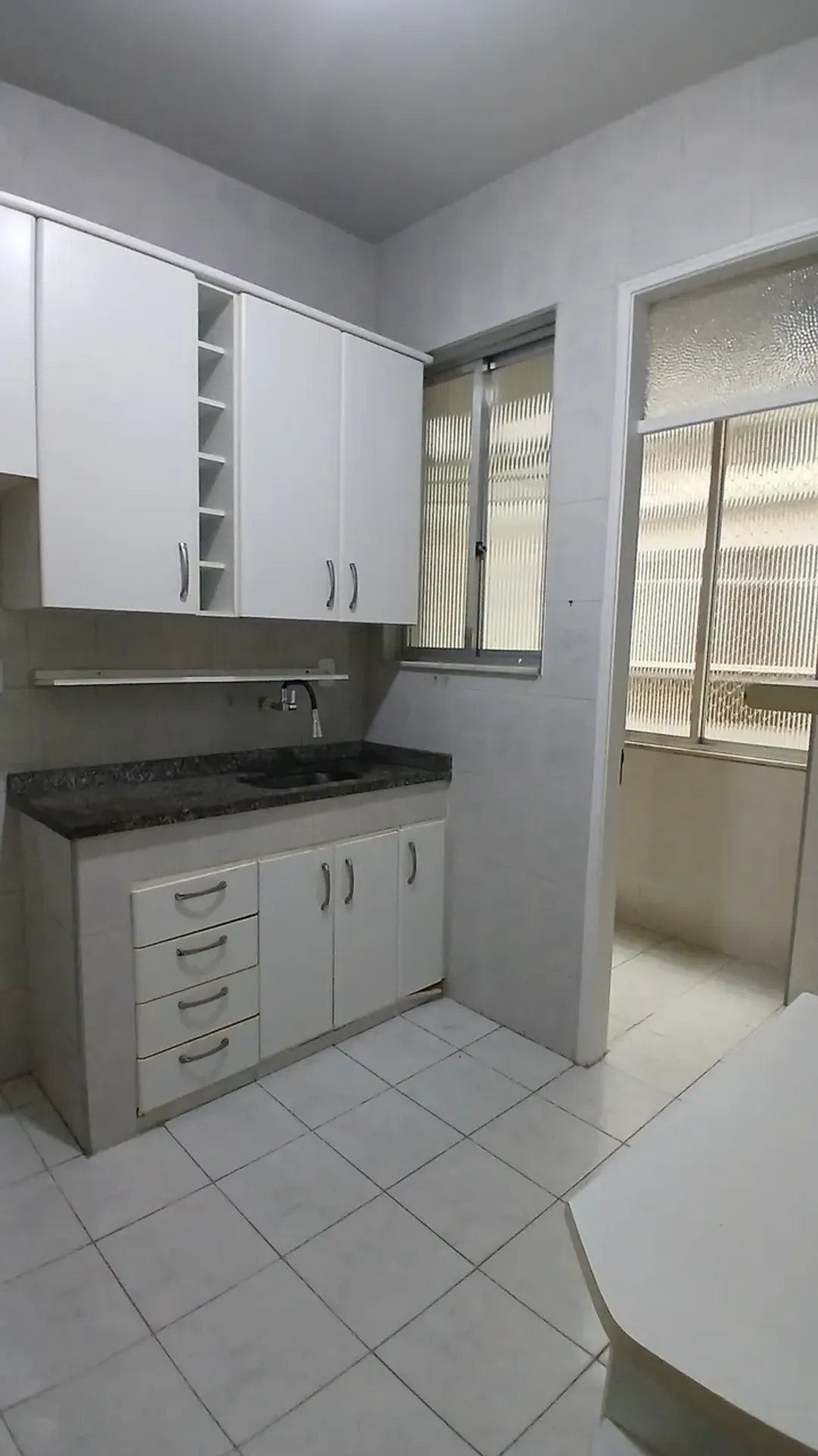 Apartment on the 1st floor with wood or laminate floors — photo 11
