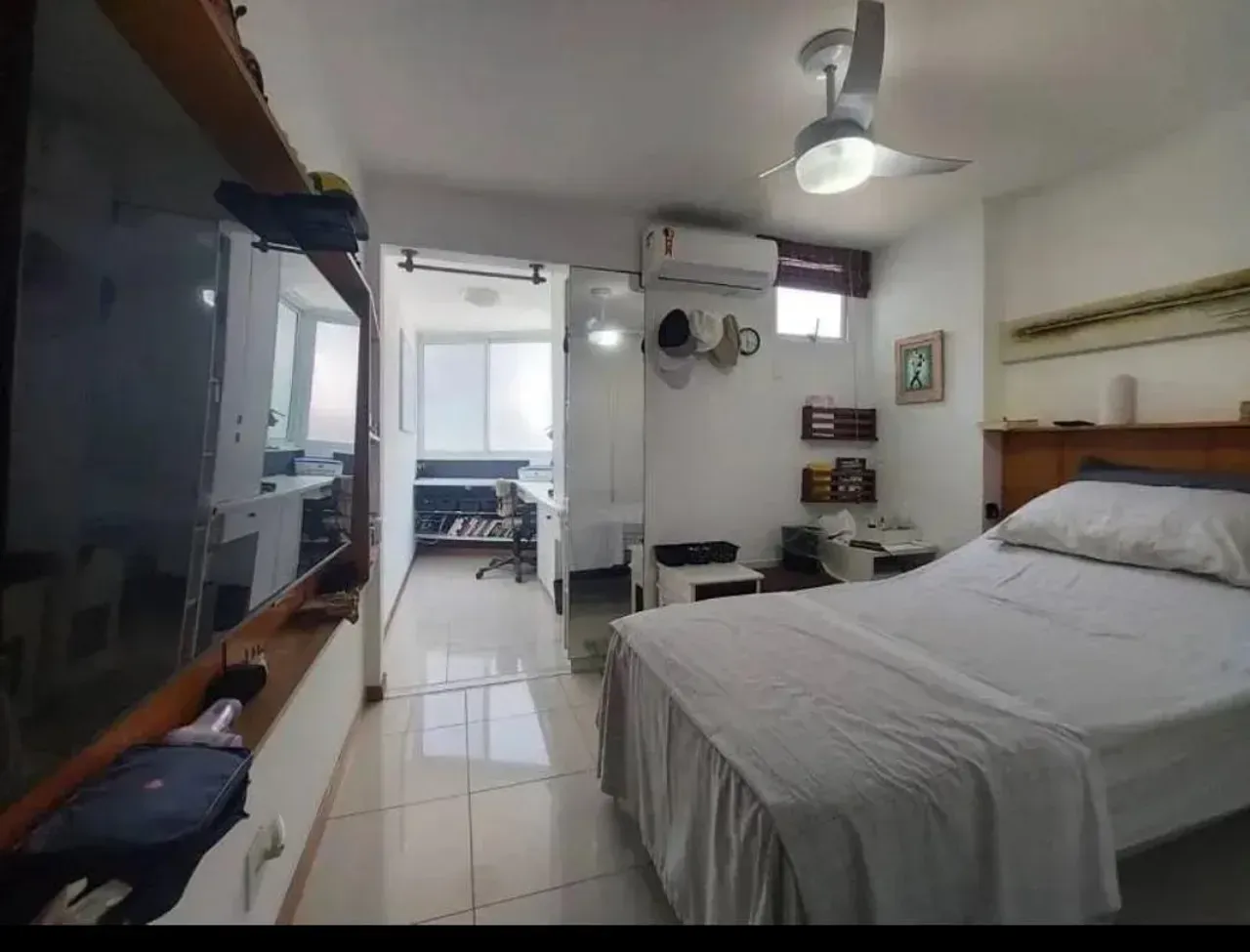 Furnished apartment with an enclosed glass balcony — photo 10