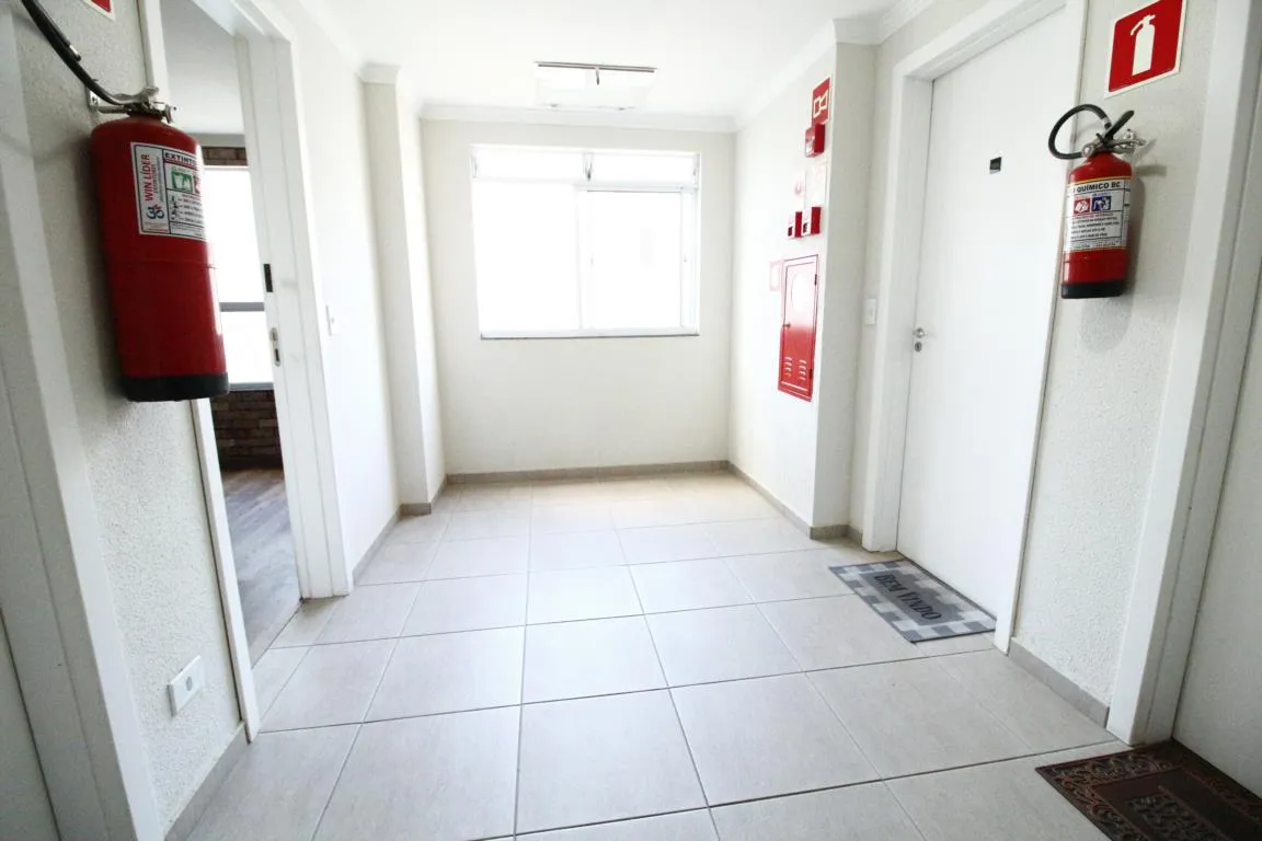 Wood or laminate floors in a 2-bedroom house, 46 m² — photo 13