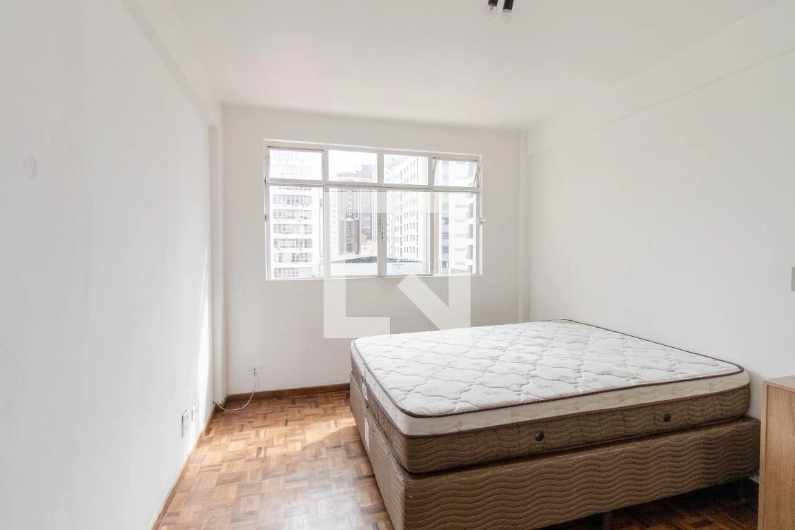 Apartment, 37 m², with wood or laminate floors — photo 8