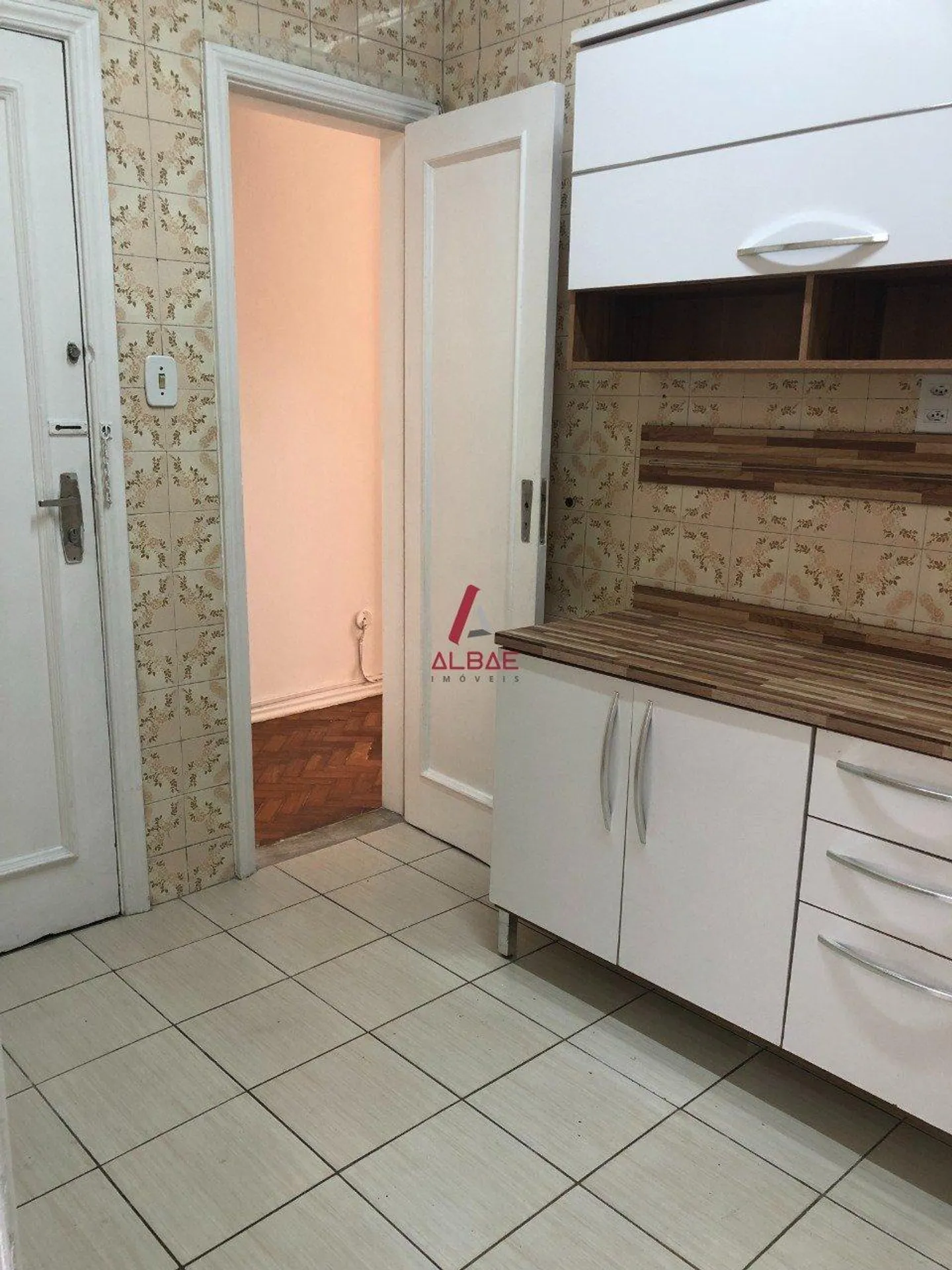 2-bedroom apartment with a walk-in closet in Rio de Janeiro — photo 17