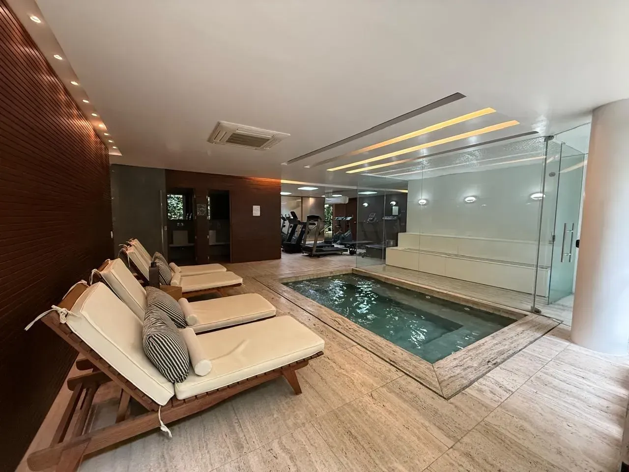 Apartamento com 2 quartos e 2 banheiros com 1 vaga — photo 33