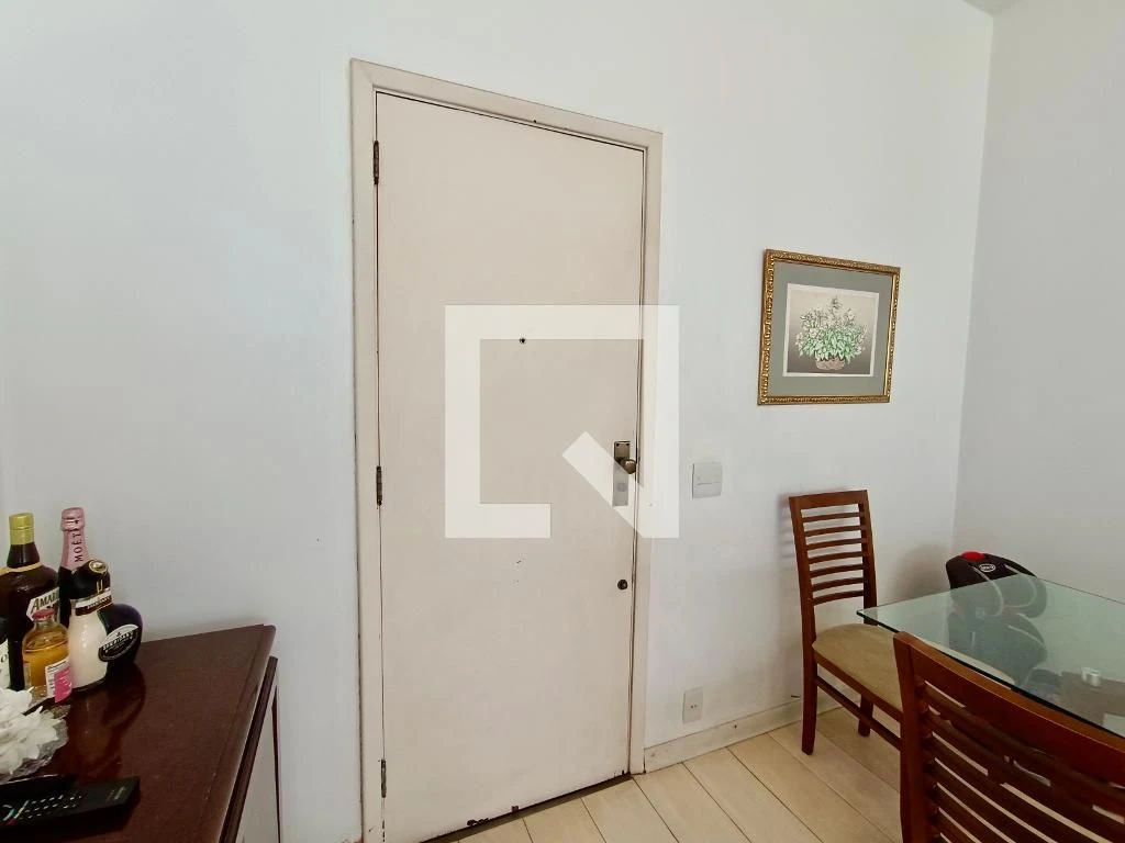 Furnished apartment with private yard and BBQ — photo 57