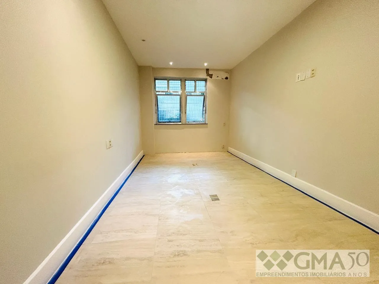 Apartamento com 3 quartos e cozinha fechada a gás — photo 2