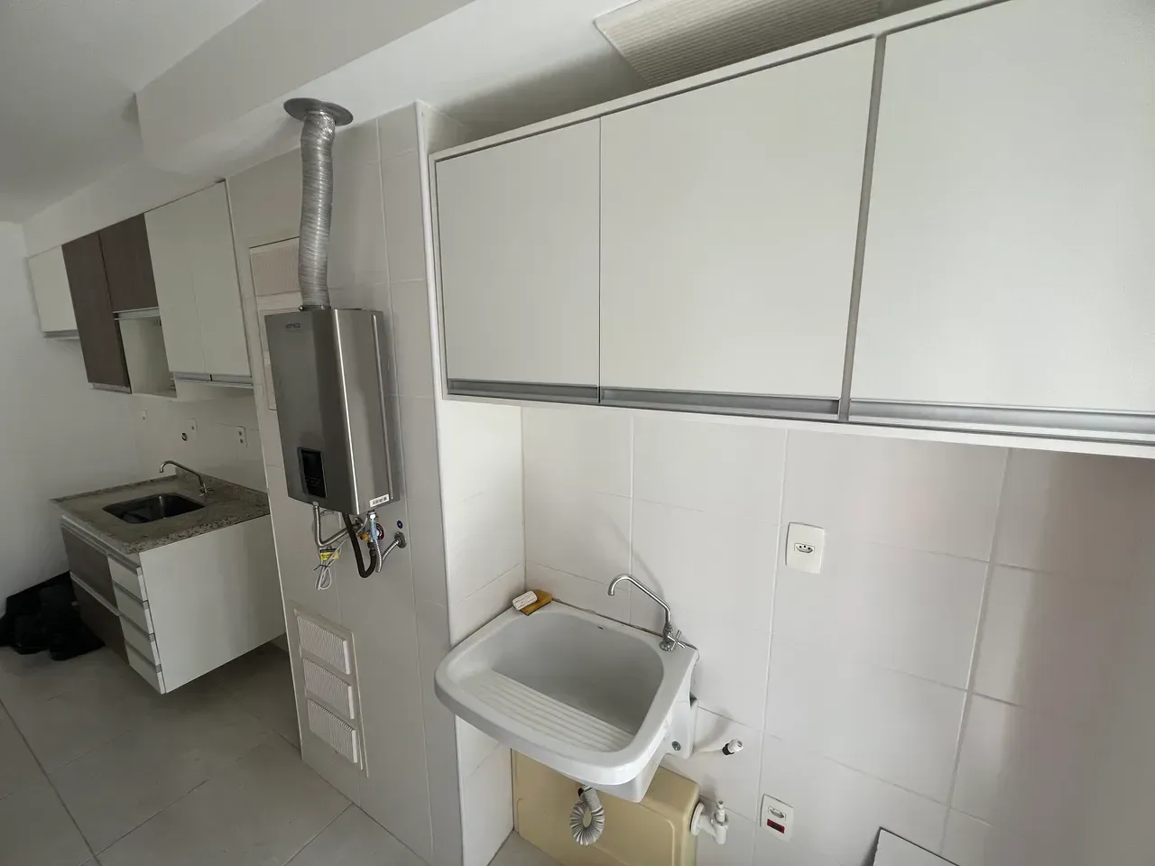 1-bedroom apartment with open-plan gas kitchen — photo 14