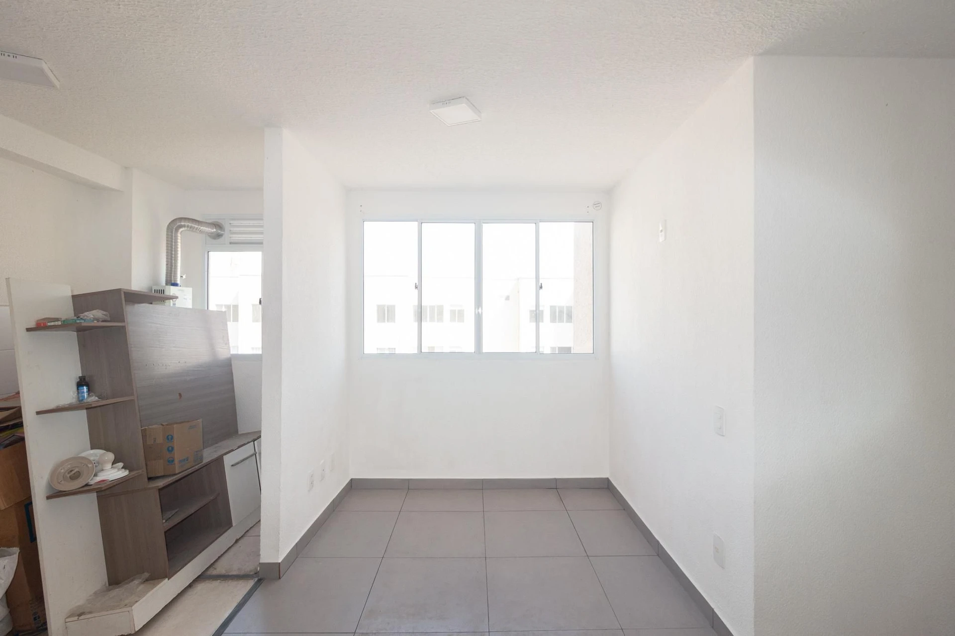 2-bedroom apartment with shared outdoor pool