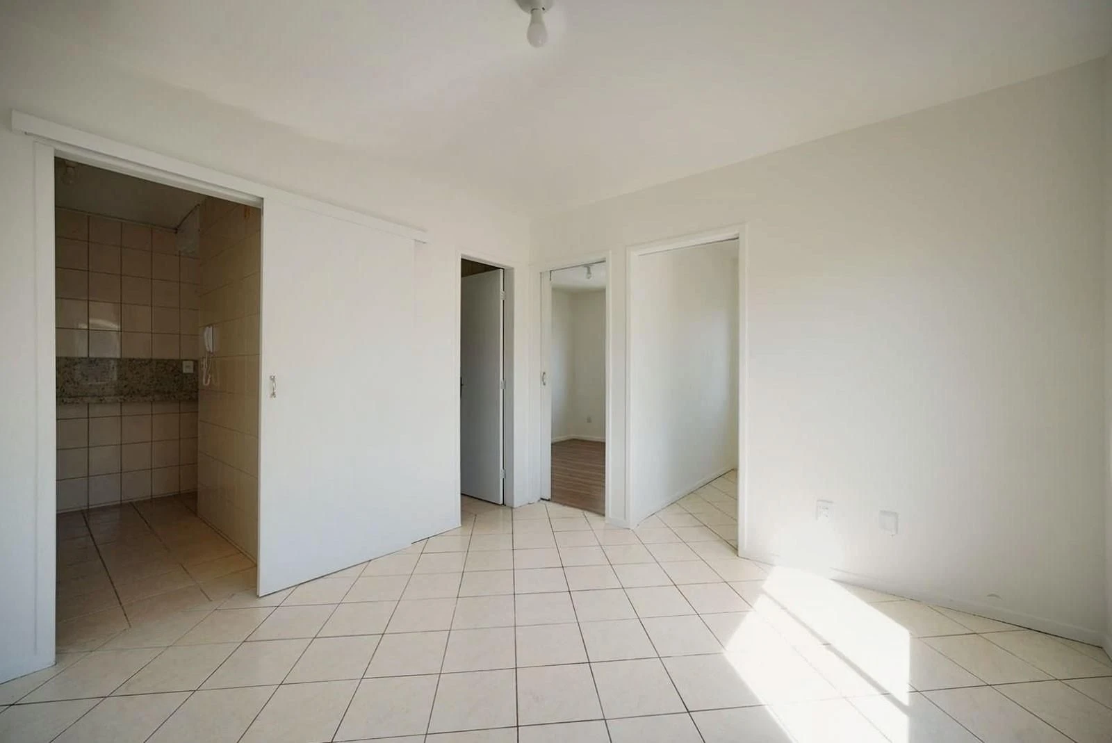 Park view in a 2-bedroom apartment, 52 m² — photo 12