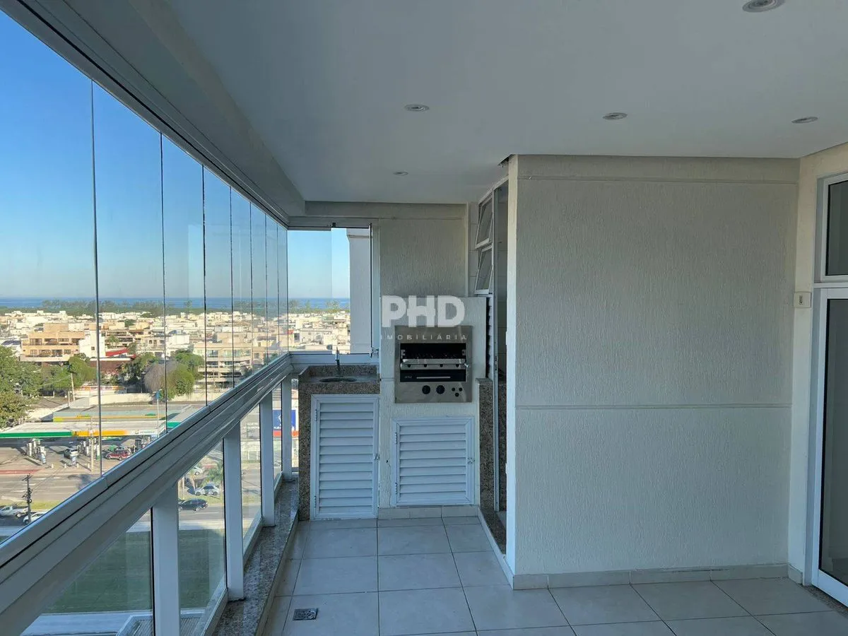2-bedroom apartment with 1 en-suite bathroom and balcony — photo 4