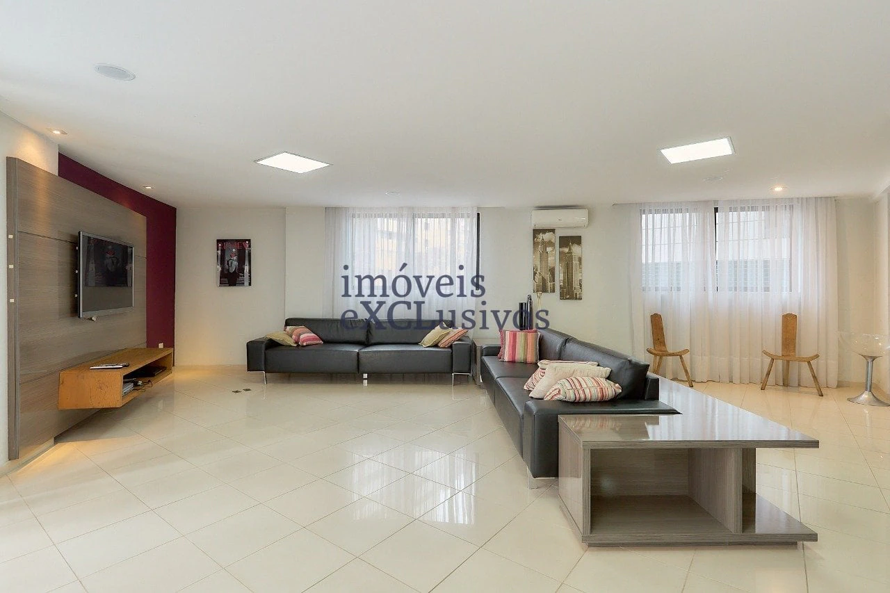 Home office in a 2-bedroom apartment, 110 m² — photo 22