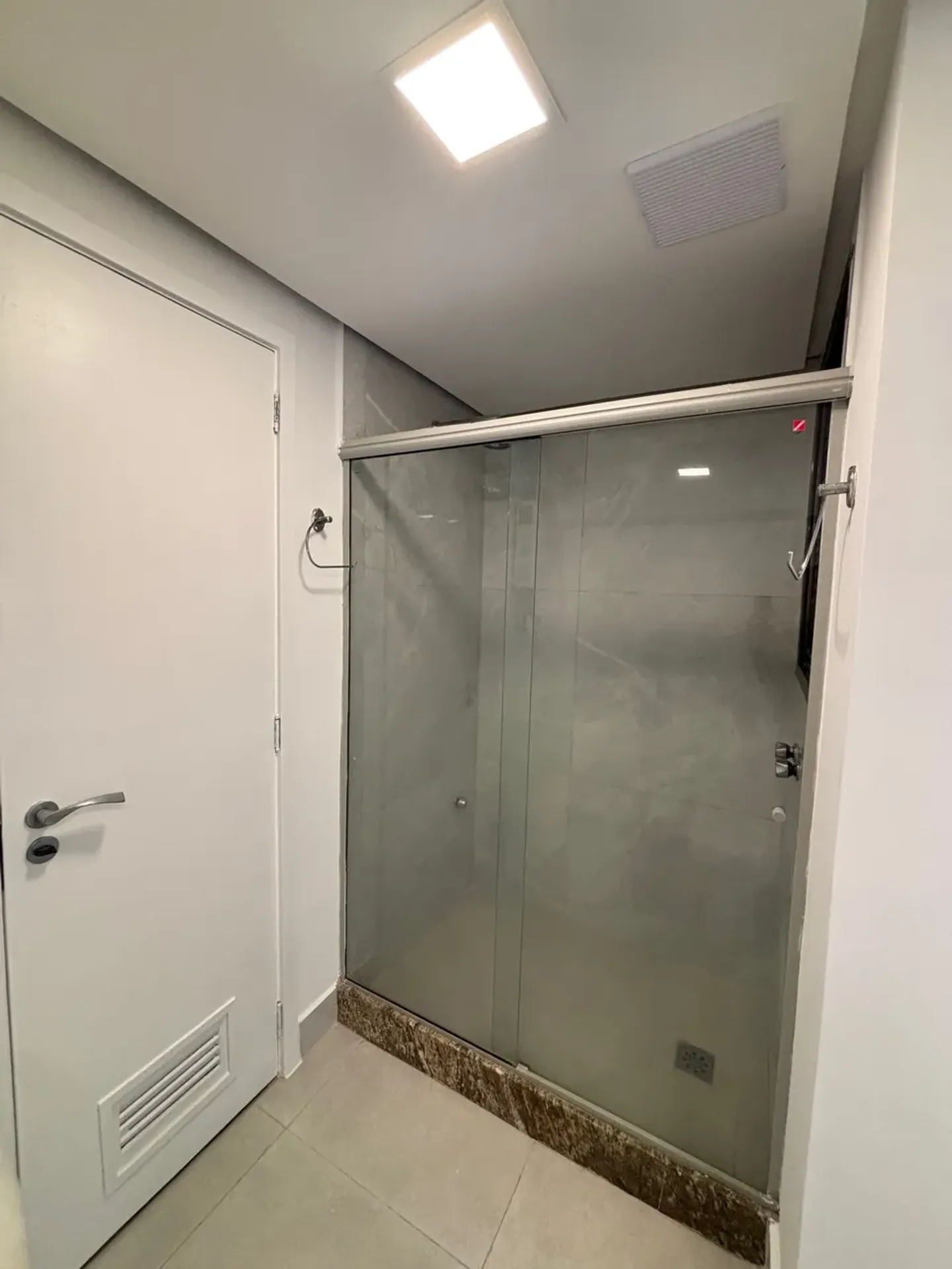 55 m² ground-floor apartment with 1 en-suite and private garden — photo 17