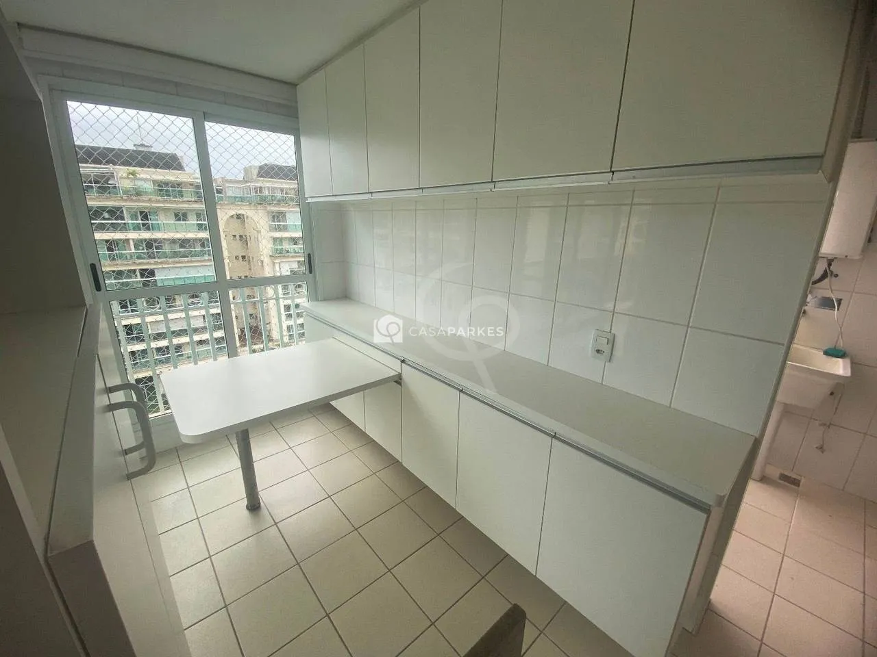 Apartment on the 9th floor with a glass-enclosed balcony — photo 23