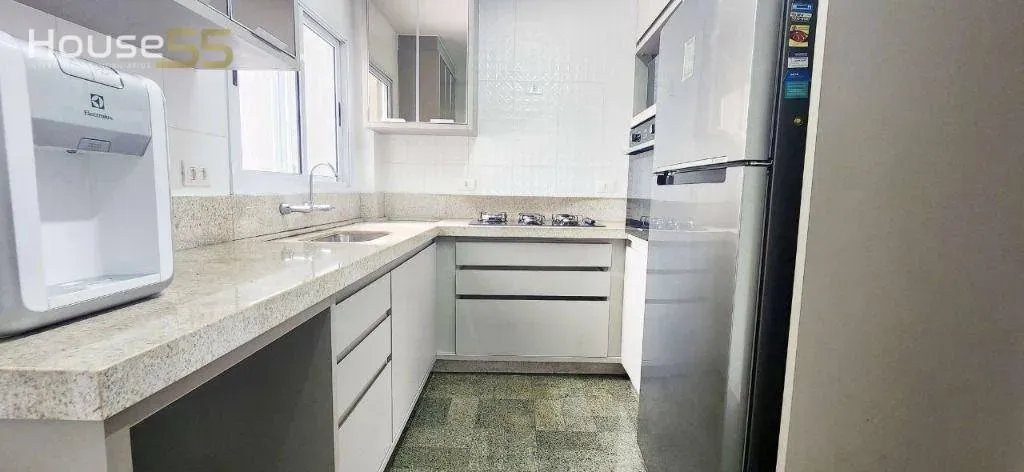 Furnished 4-bedroom apartment with a gas kitchen — photo 5