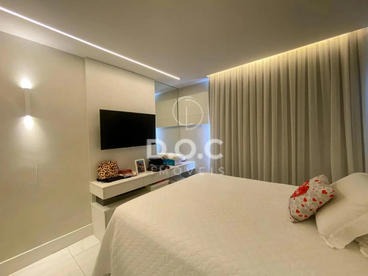 143 m² apartment with open-plan gas kitchen and 3 suites — photo 21