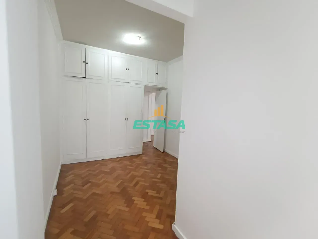Дерев'яна підлога або ламінат та 2 спальні: квартира 75 м² — photo 5