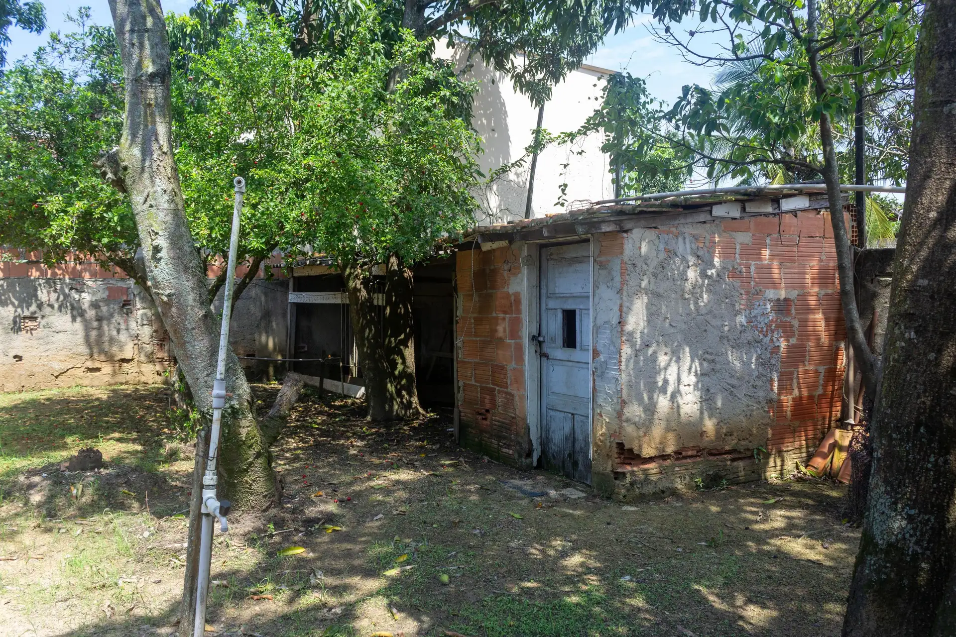 3-bedroom house, 1 with its own bathroom, 400 m² — photo 31