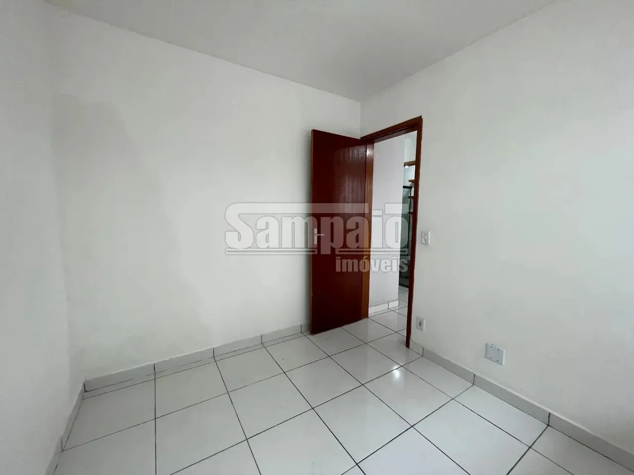 Apartamento de 2 quartos com cozinha separada — photo 4