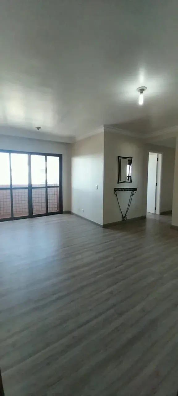 Apartment with 3 bedrooms and an enclosed gas kitchen