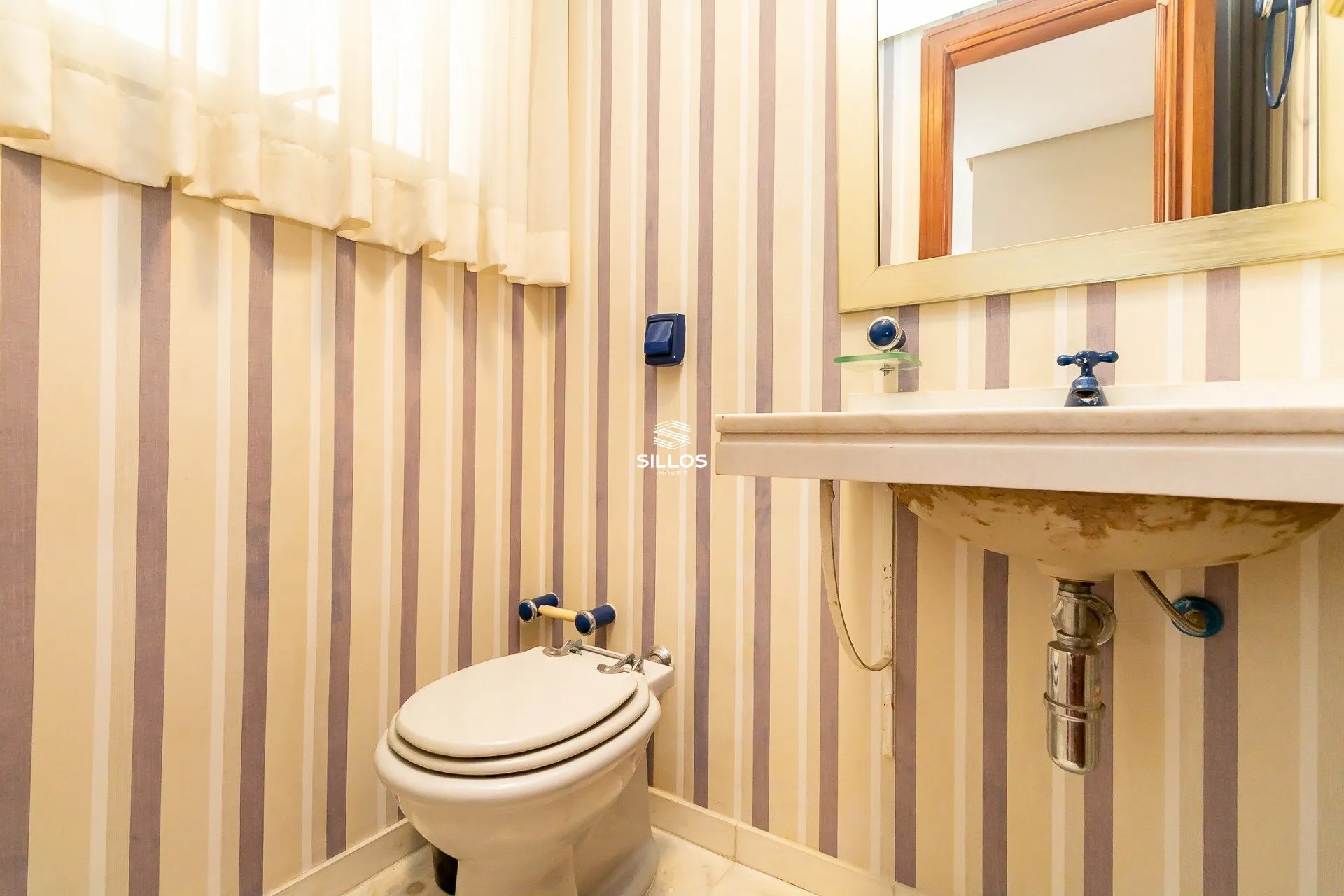 Apartamento de 241 m² con 4 dormitorios y cocina abierta — photo 40