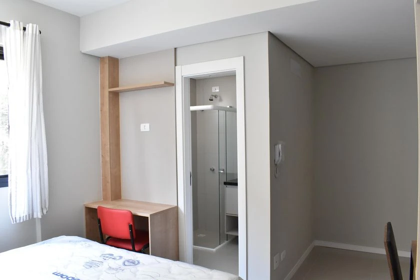 Estudio amueblado con 1 dormitorio y 1 baño — photo 3