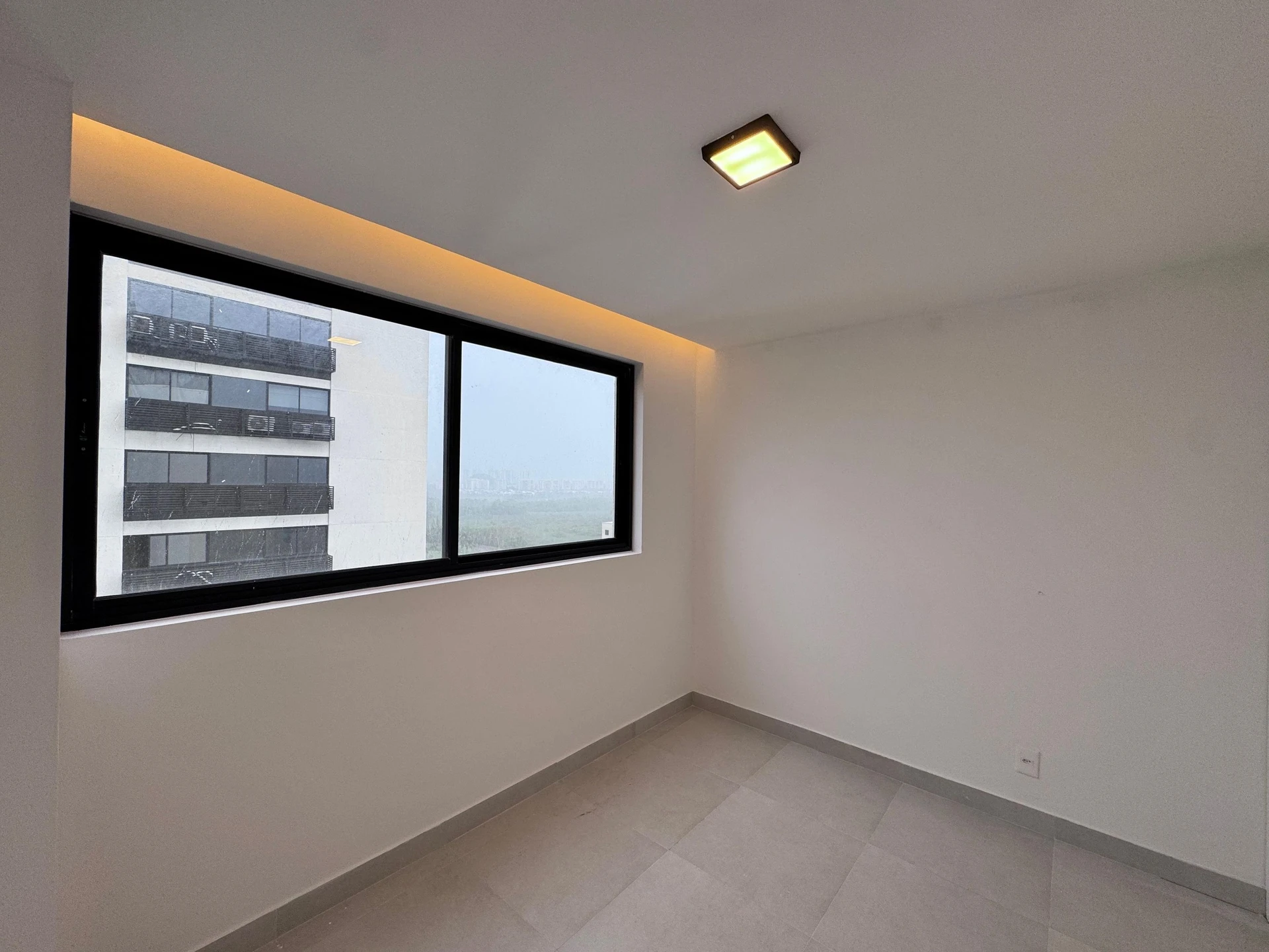 Apartamento amueblado de 3 dormitorios con balcón — photo 69