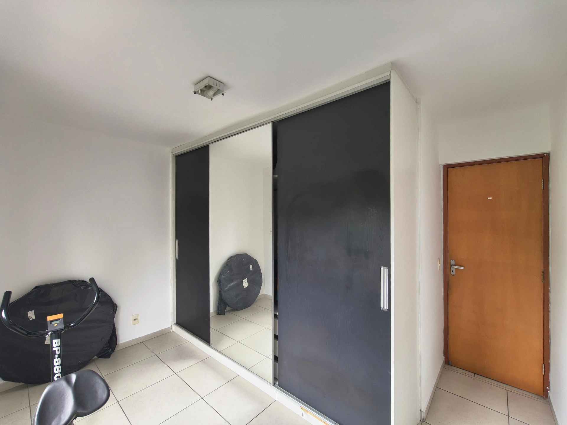 Apartamento com 3 quartos, varanda e 2 banheiros — photo 49