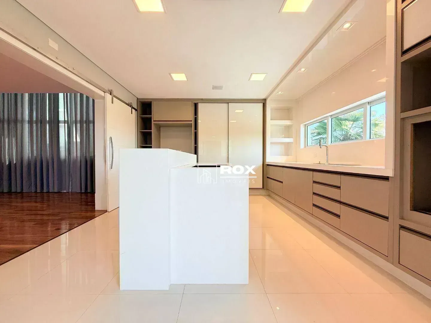Ground-floor house with 5 en-suite bedrooms — photo 11