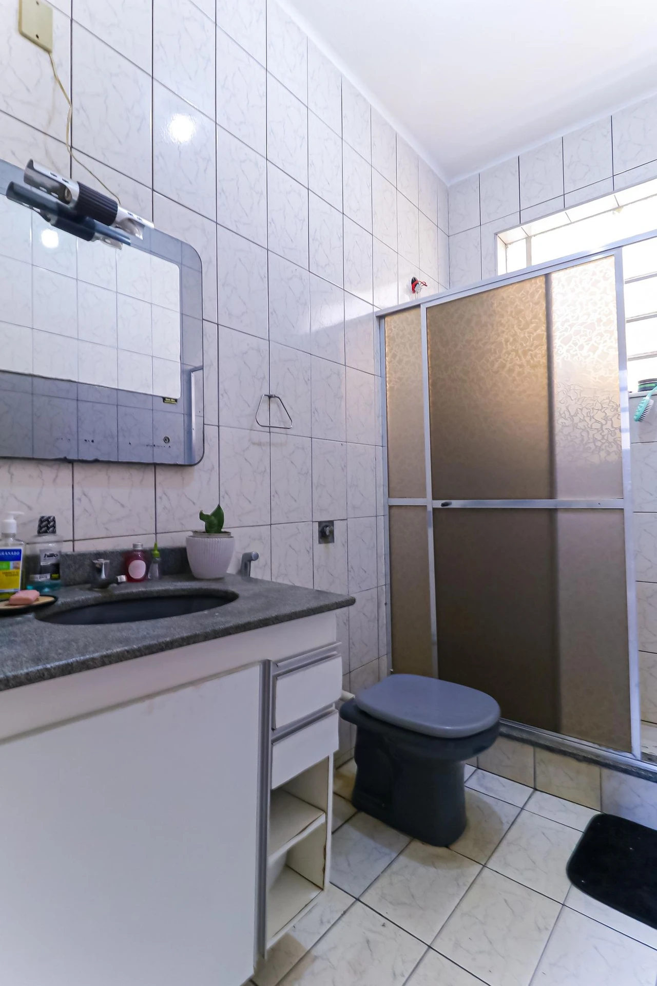 Washing machine in a one-bedroom apartment, 86 m² — photo 23