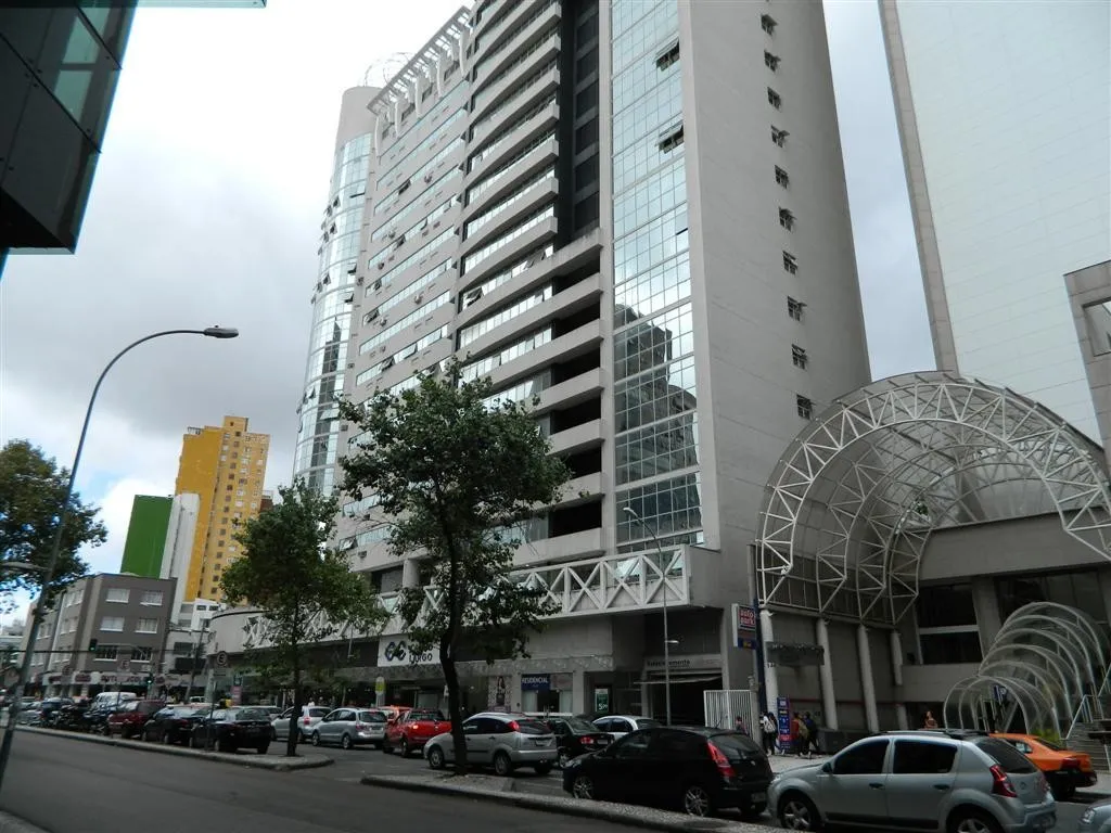 1 quarto e varanda envidraçada: apartamento de 28 m² — photo 30