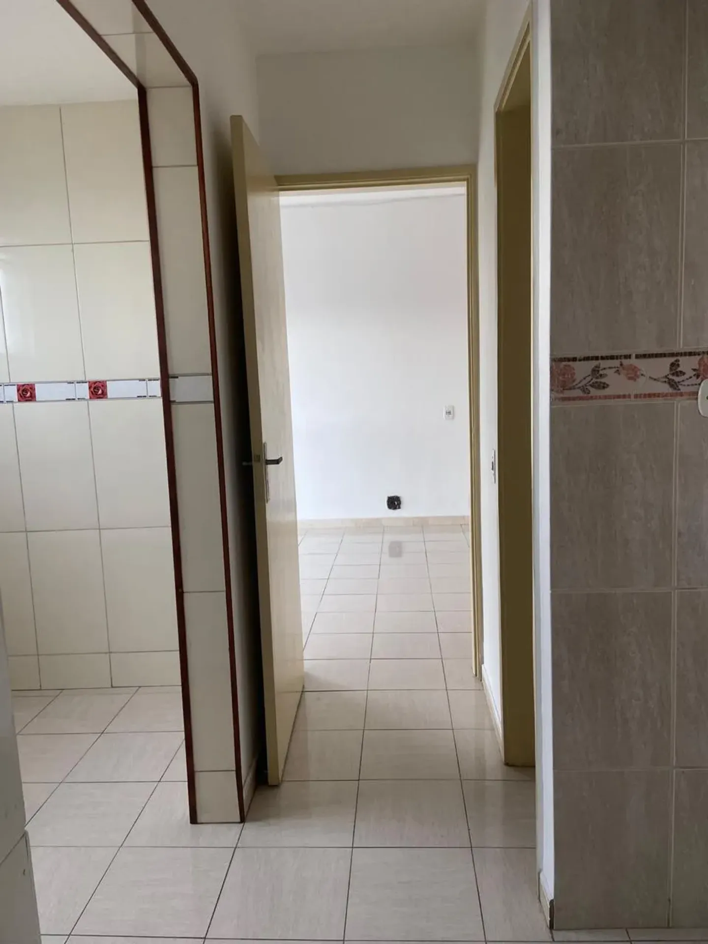 2-bedroom apartment with 2 bathrooms, 70 m² — photo 14