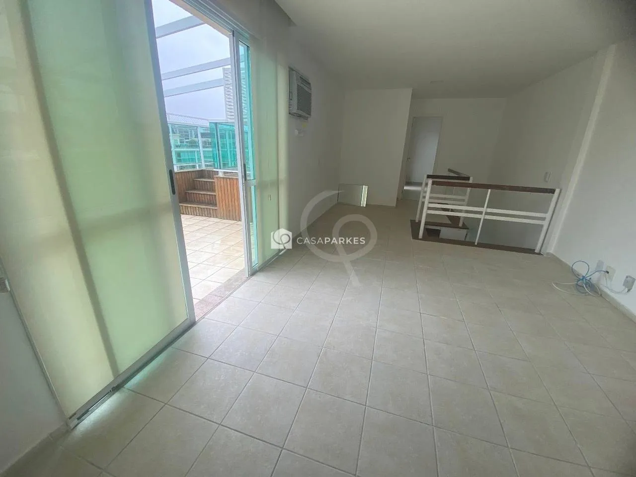Apartment on the 9th floor with a glass-enclosed balcony — photo 50
