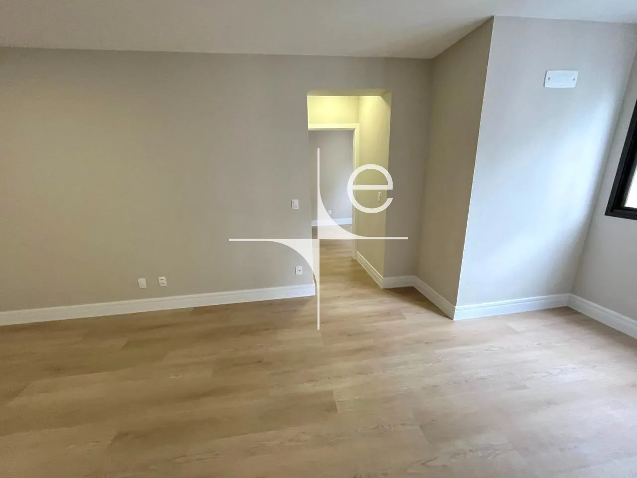 2-bedroom apartment with a home office — photo 14