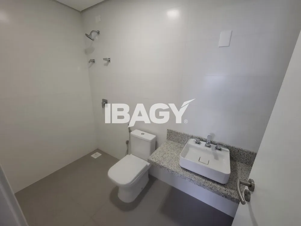 Apartamento amueblado de 2 dormitorios con suite y 2 plazas — photo 9