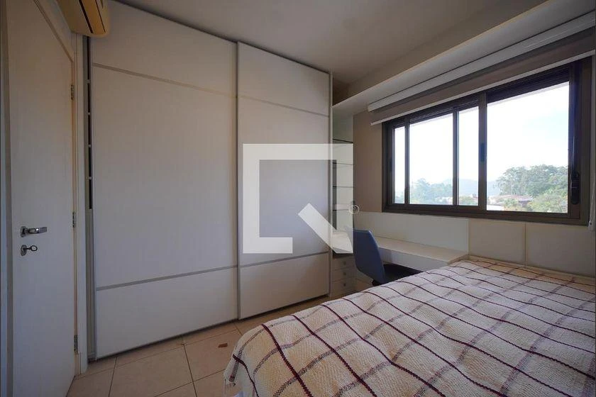 Furnished 80 m² apartment with 2 bedrooms and 2 baths — photo 23