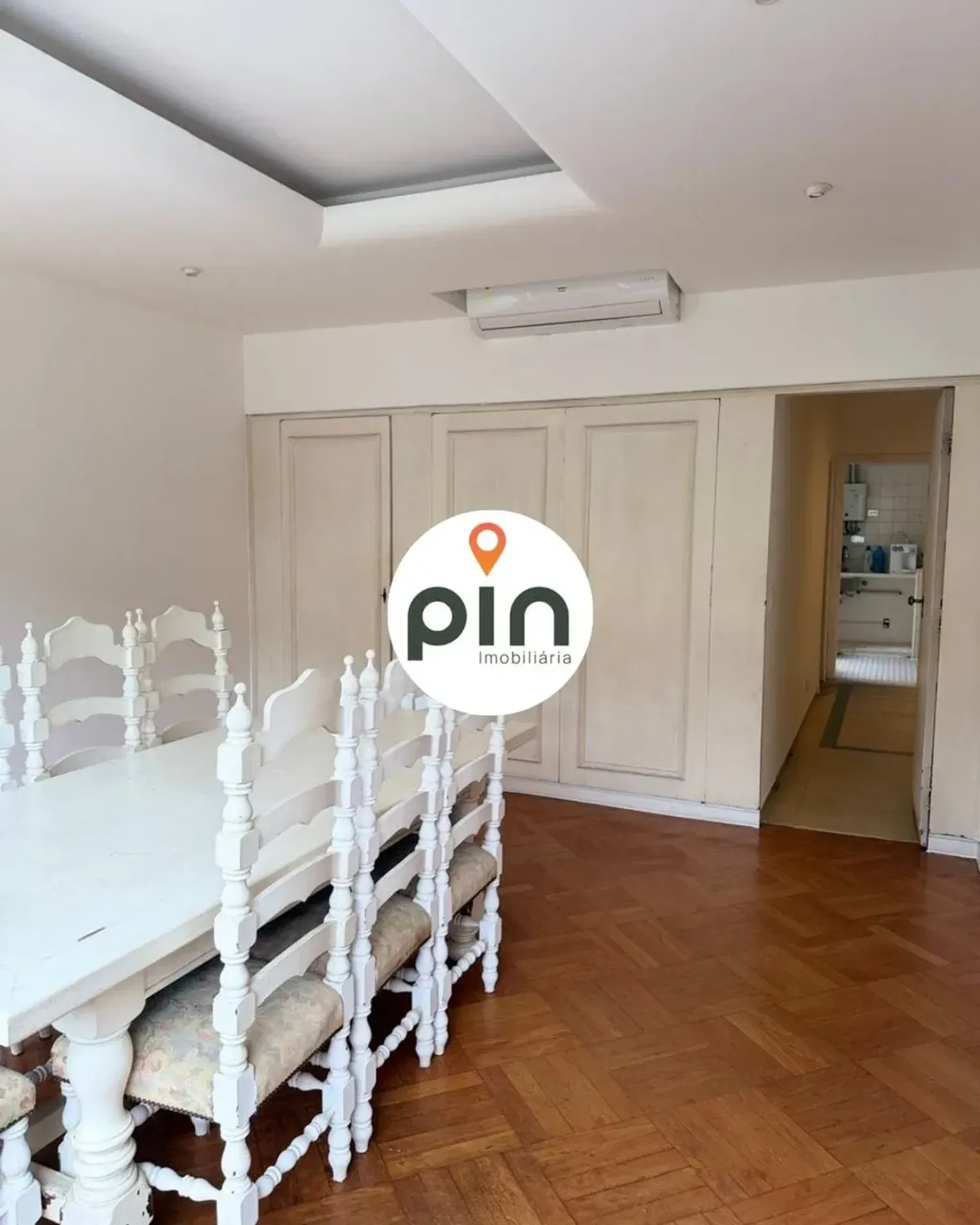 Apartamento para locação com 4 quartos e piso de madeira — photo 31