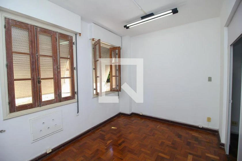 Monoambiente con piso de madera o laminado en Rio de Janeiro — photo 10