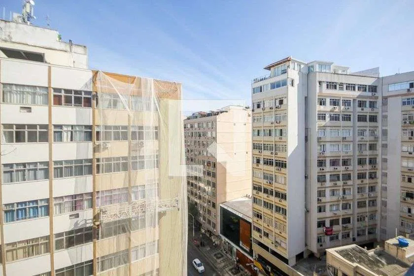 Furnished apartment, 230 m², with a walk-in closet — photo 44