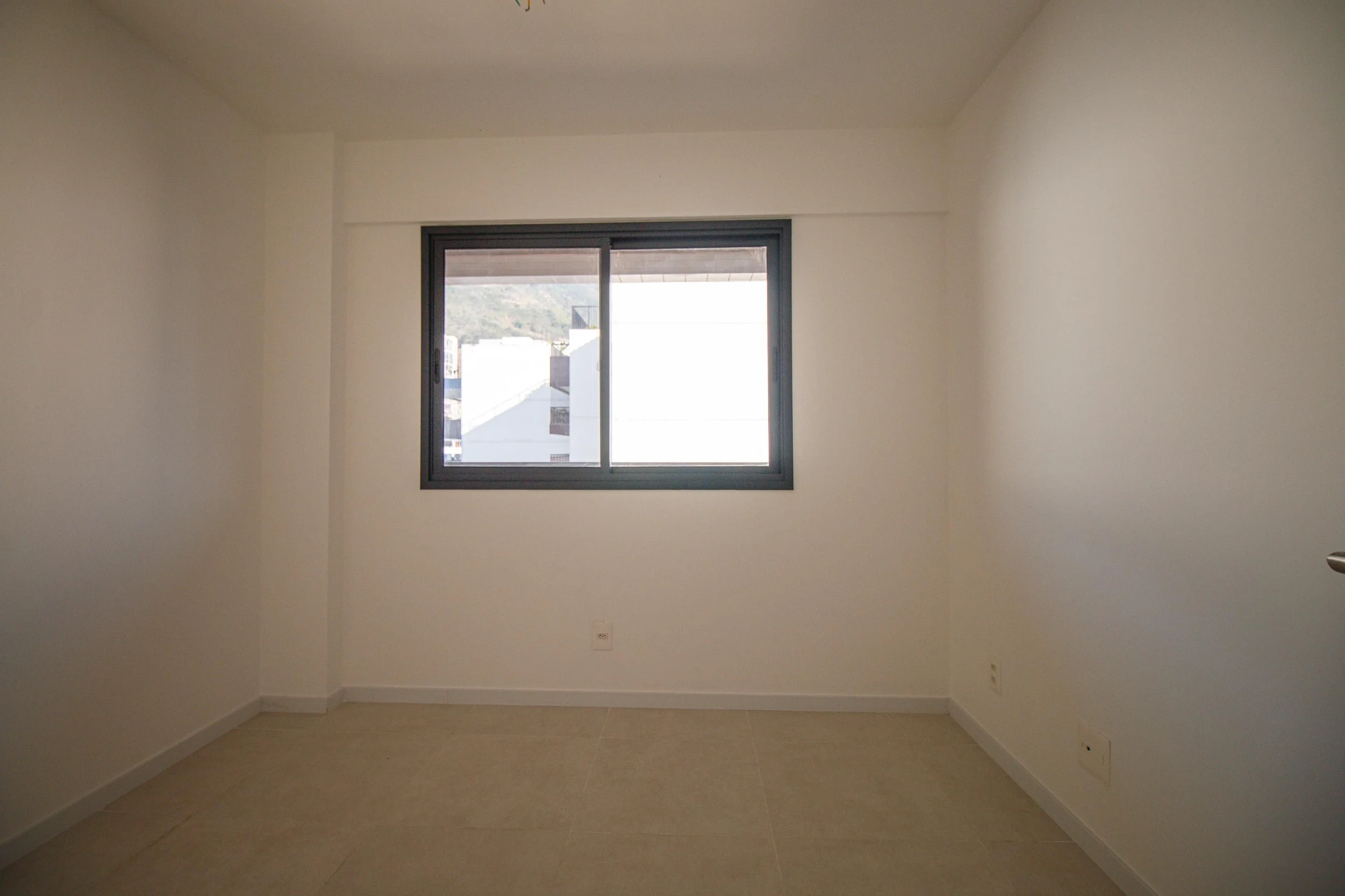 Apartamento mobiliado com 3 quartos e 3 banheiros — photo 54
