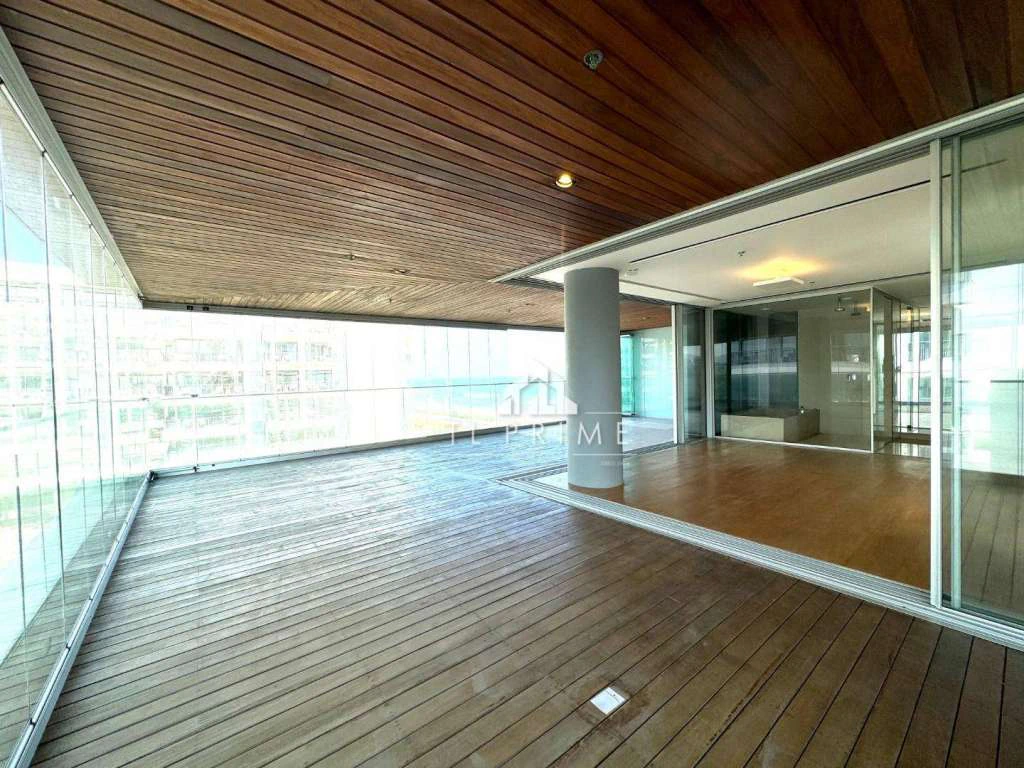 Apartamento de 1 quarto de 169 m² com varanda — photo 24