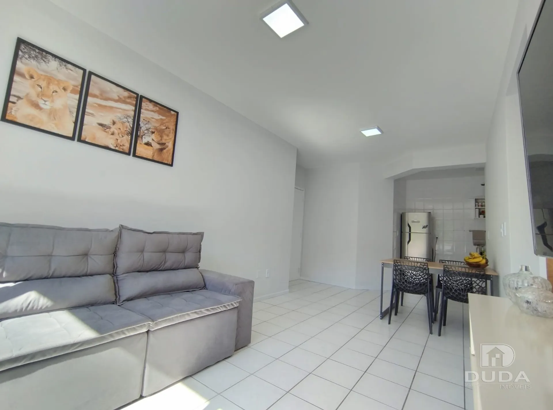Apartamento amueblado de 2 dormitorios con plaza — photo 13