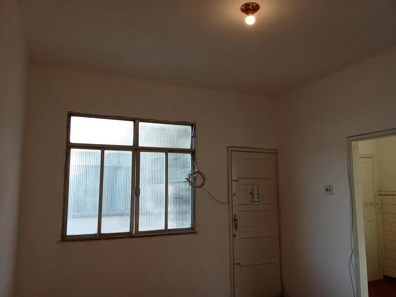 Rental apartment with 2 bedrooms and 1 bathroom — photo 31
