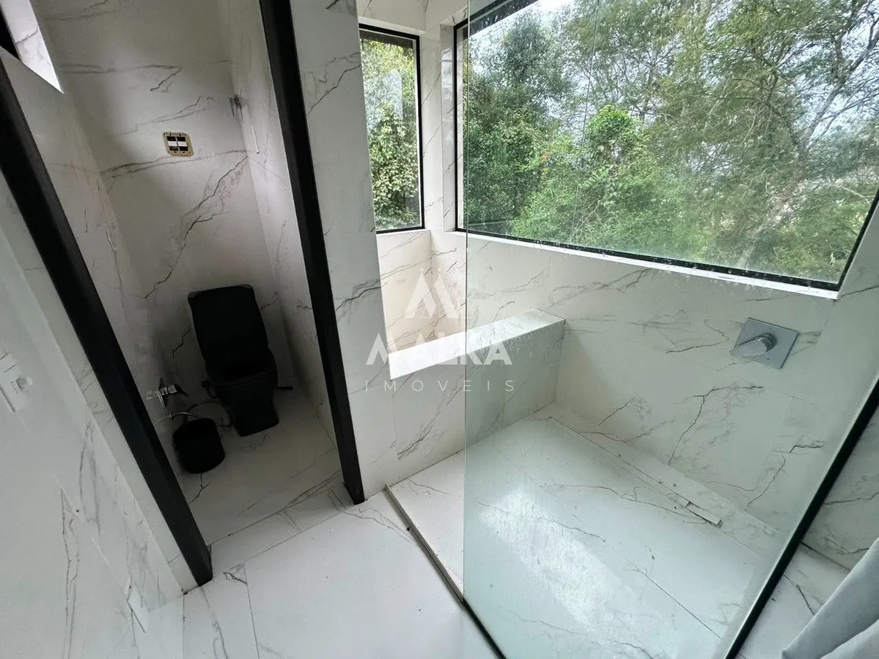 Casa mobiliada com 4 suítes e cozinha aberta a gás — photo 48