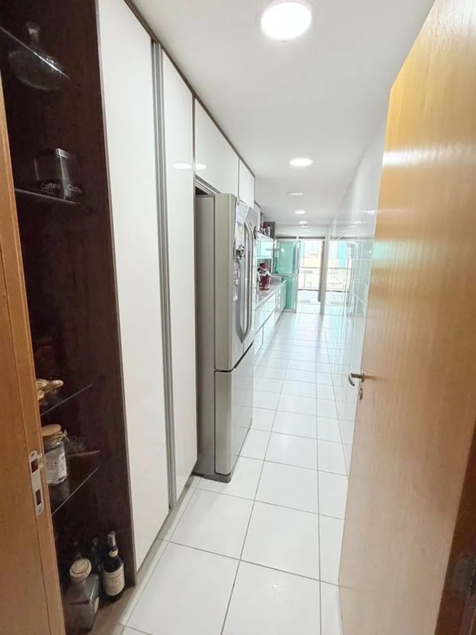 Rental apartment with 4 bedrooms and 3 bathrooms — photo 13