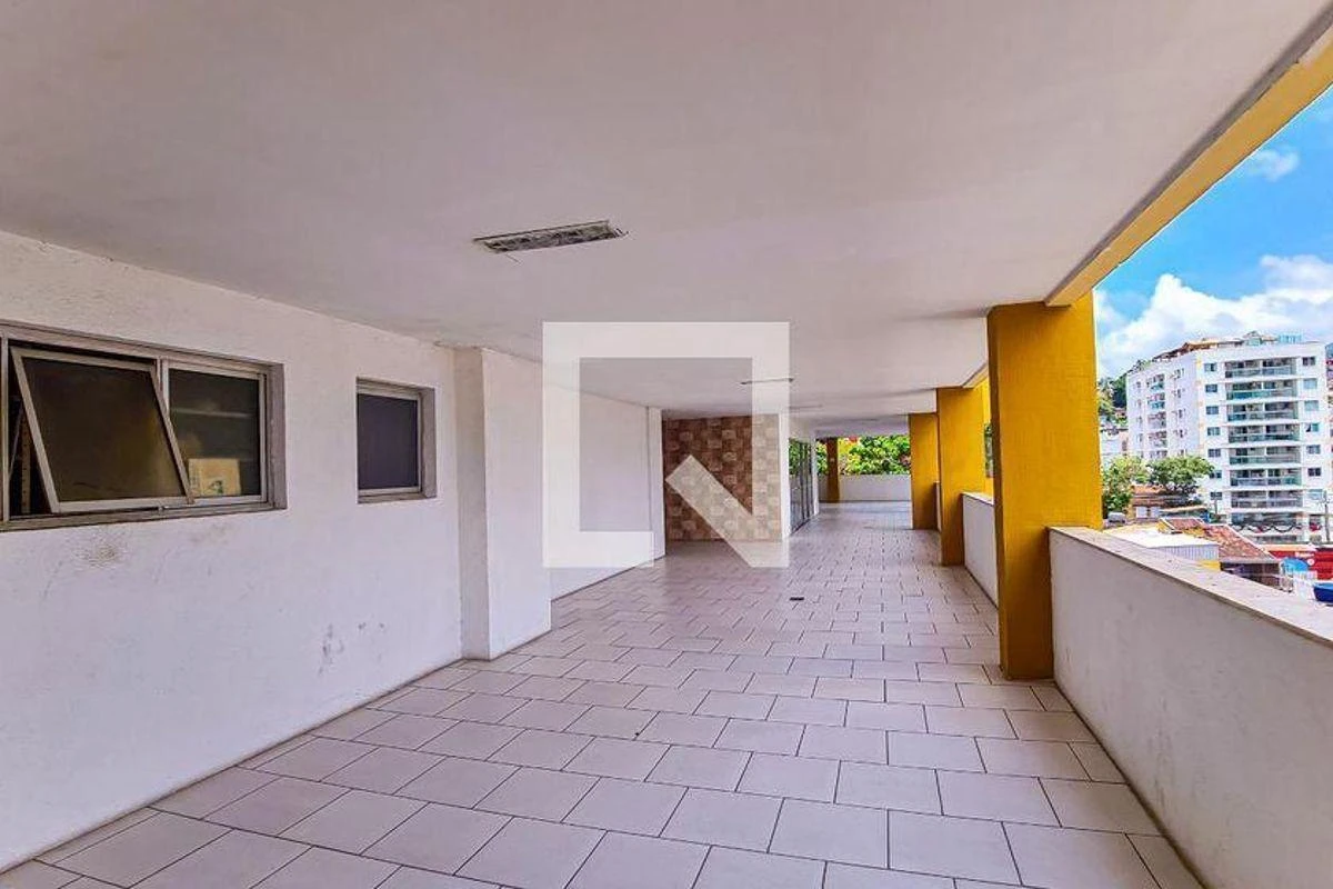 76 m² apartment with 2 bedrooms and 1 parking spot — photo 11