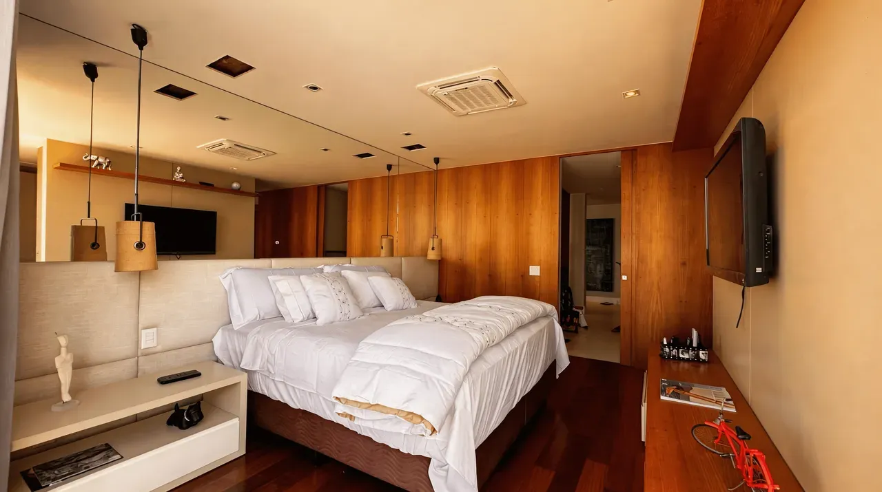 4-bedroom apartment with 5 bathrooms and open-plan kitchen — photo 27
