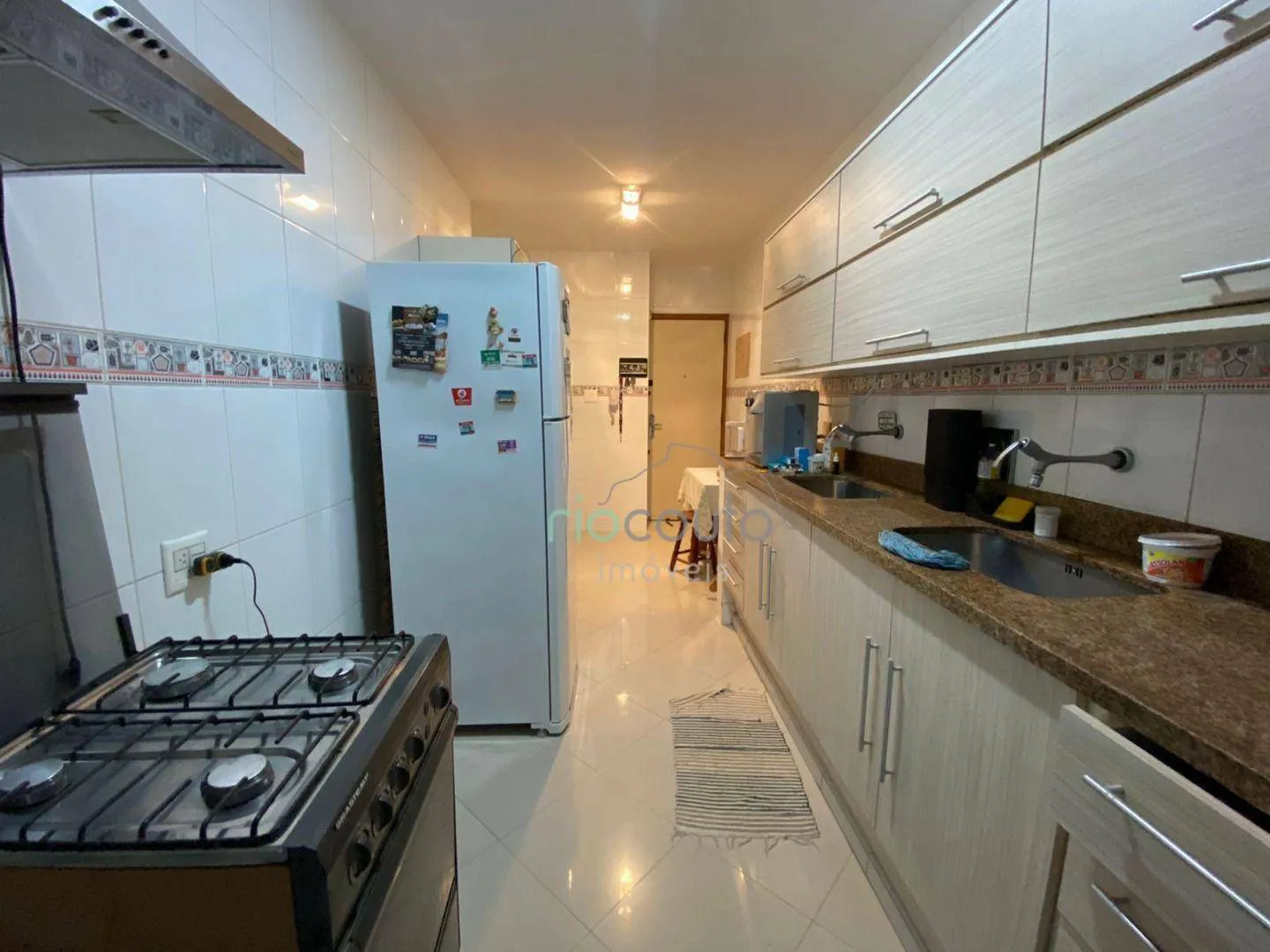 Apartamento mobiliado com 3 dormitórios e suíte, 153 m² — photo 13