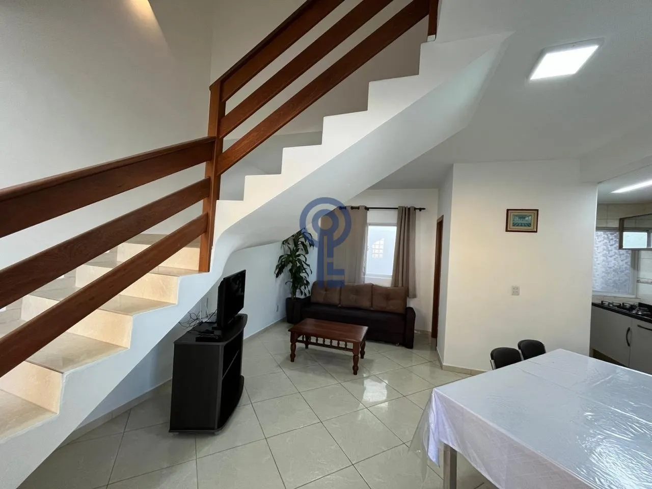 Detached-style house with 2 en-suite suites and 100 m²
