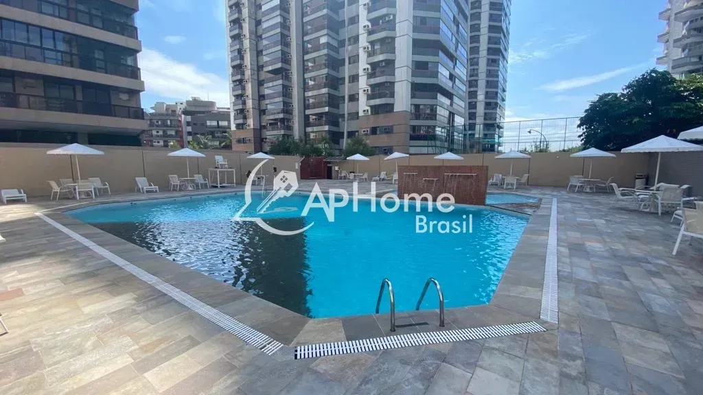 Unfurnished 4-bedroom apartment with glassed-in balcony — photo 21